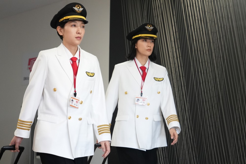 KKTV 跟播日劇《重啟人生》第五輪人生的紅白配色機師造型